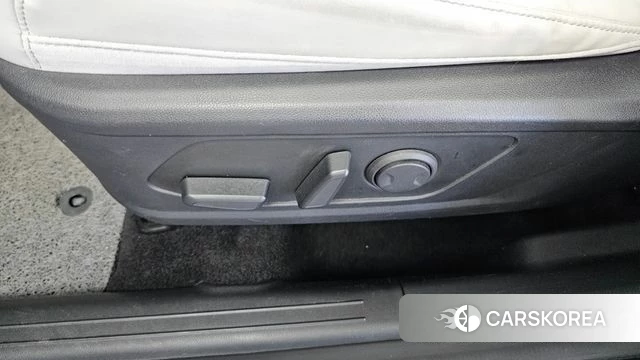 Hyundai The New Tucson (NX4) id 4921349 из Кореи 24