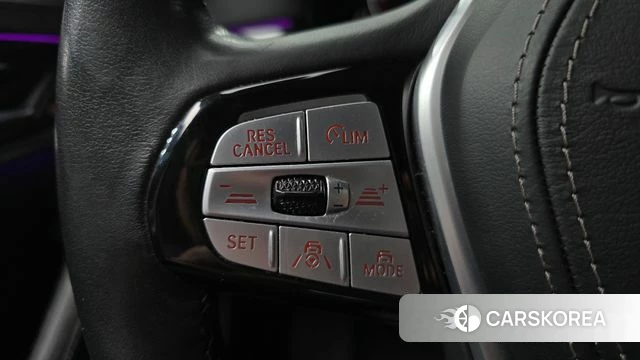BMW 5 Series (G30) id 4898885 из Кореи 24
