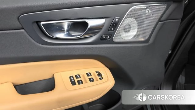 Volvo XC60 second Generation id 4664896 из Кореи 24