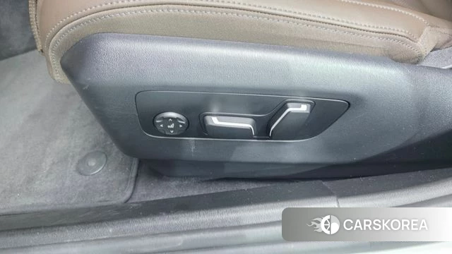 BMW 5 Series (G60) id 4528161 из Кореи 24