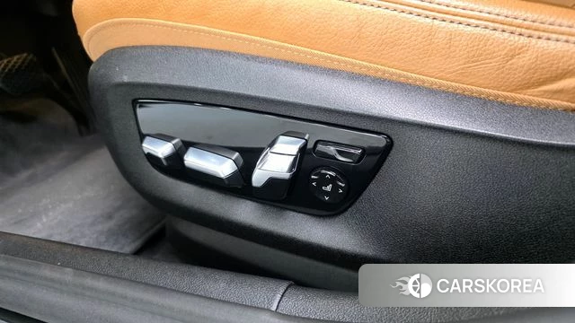 BMW 5 Series (G30) id 4401808 из Кореи 24