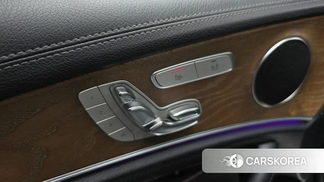 Mercedes-Benz E-Class W213 id 4672772 из Кореи 24