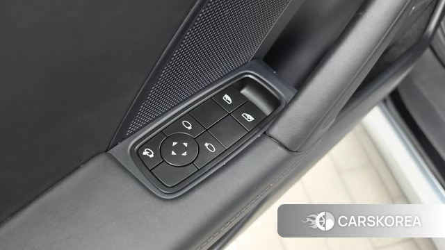 Porsche 911(992) id 4670411 из Кореи 24