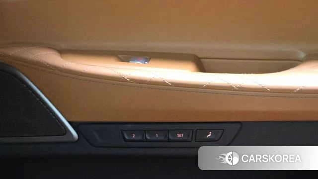 BMW 7 Series (G11) id 4646582 из Кореи 24