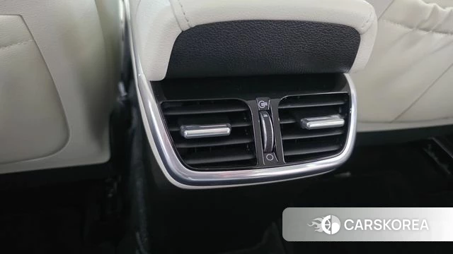 Hyundai The New Grandeur IG Hybrid id 4720912 из Кореи 24