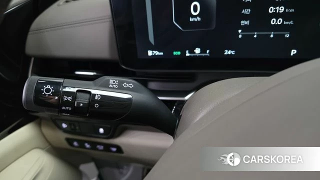 Kia The New Carnival 4th Generation id 4571010 из Кореи 24
