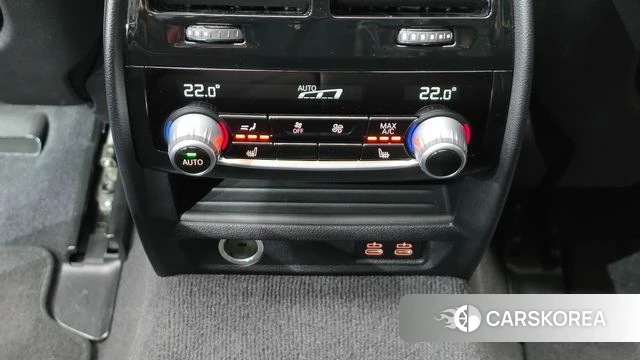 BMW 5 Series (G30) id 4906002 из Кореи 24