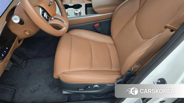 Genesis GV70 id 4715132 из Кореи 24
