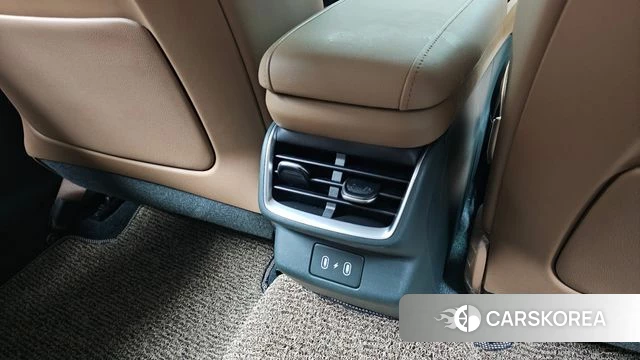 Hyundai Grandeur Hybrid (GN7) id 4329476 из Кореи 24