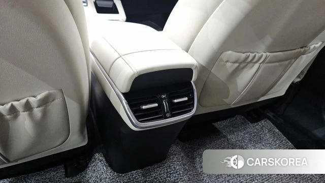 Hyundai The New Grandeur IG Hybrid id 4614295 из Кореи 24
