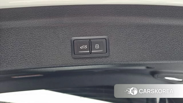 Audi Q3 (F3) id 4667094 из Кореи 24