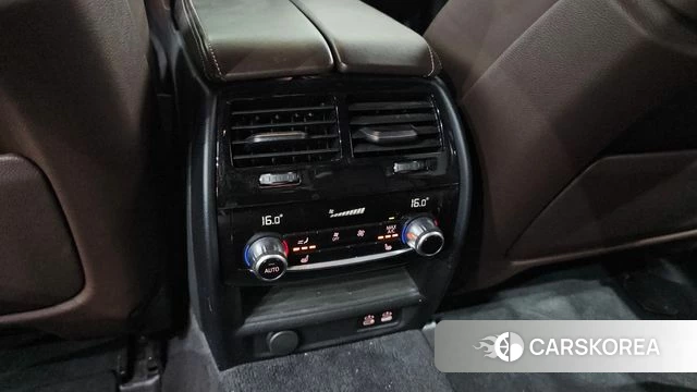 BMW 5 Series (G30) id 4769090 из Кореи 24