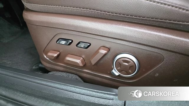 Hyundai Grandeur Hybrid (GN7) id 4395400 из Кореи 24