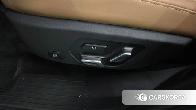 Hyundai Santa Fe (MX5) id 4222841 из Кореи 24