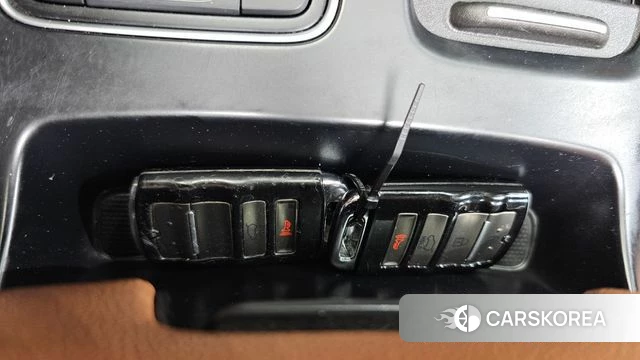 Kia The New Sorento id 4430577 из Кореи 24
