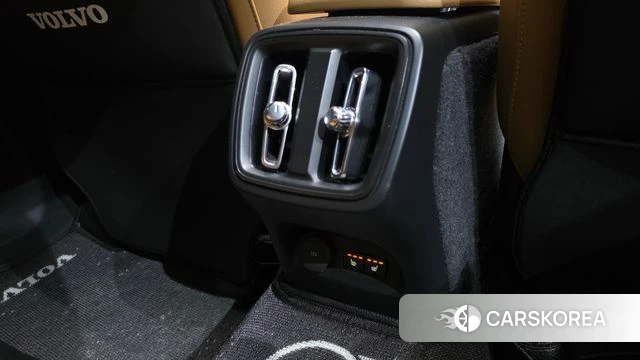Volvo XC40 id 4737408 из Кореи 24
