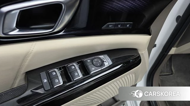 Kia Carnival 4th generation id 4550683 из Кореи 24