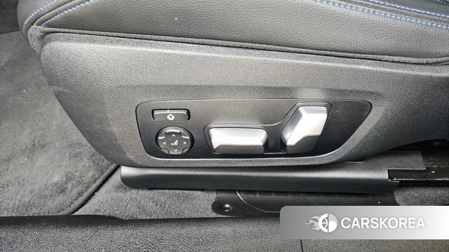 BMW 3 Series (G20) id 4530232 из Кореи 24