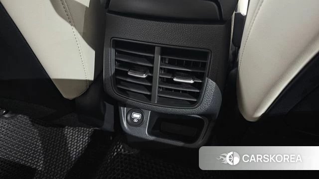 Kia Seltos id 4585501 из Кореи 23