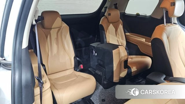 Kia Carnival 4th generation id 4646014 из Кореи 24