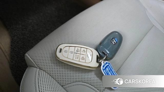 Hyundai The New Grandeur IG id 4410618 из Кореи 24