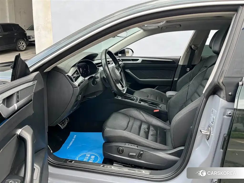 Volkswagen FAW-Volkswagen CC id 4515392 из Китая 24