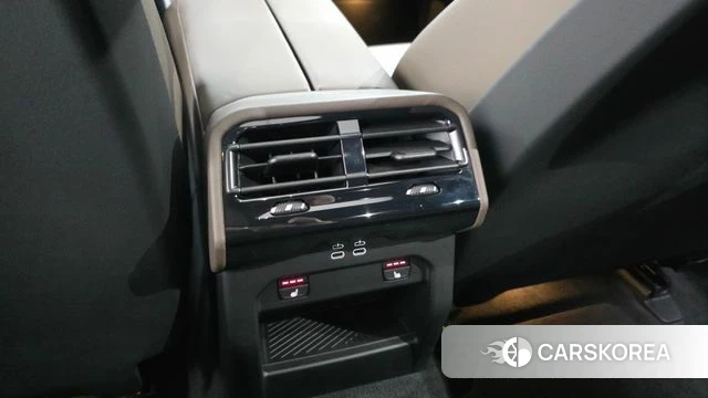 BMW 5 Series (G60) id 4870692 из Кореи 24