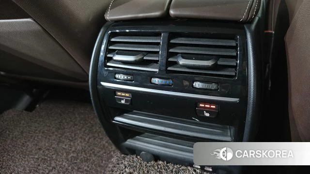 BMW 5 Series (G30) id 4542937 из Кореи 24