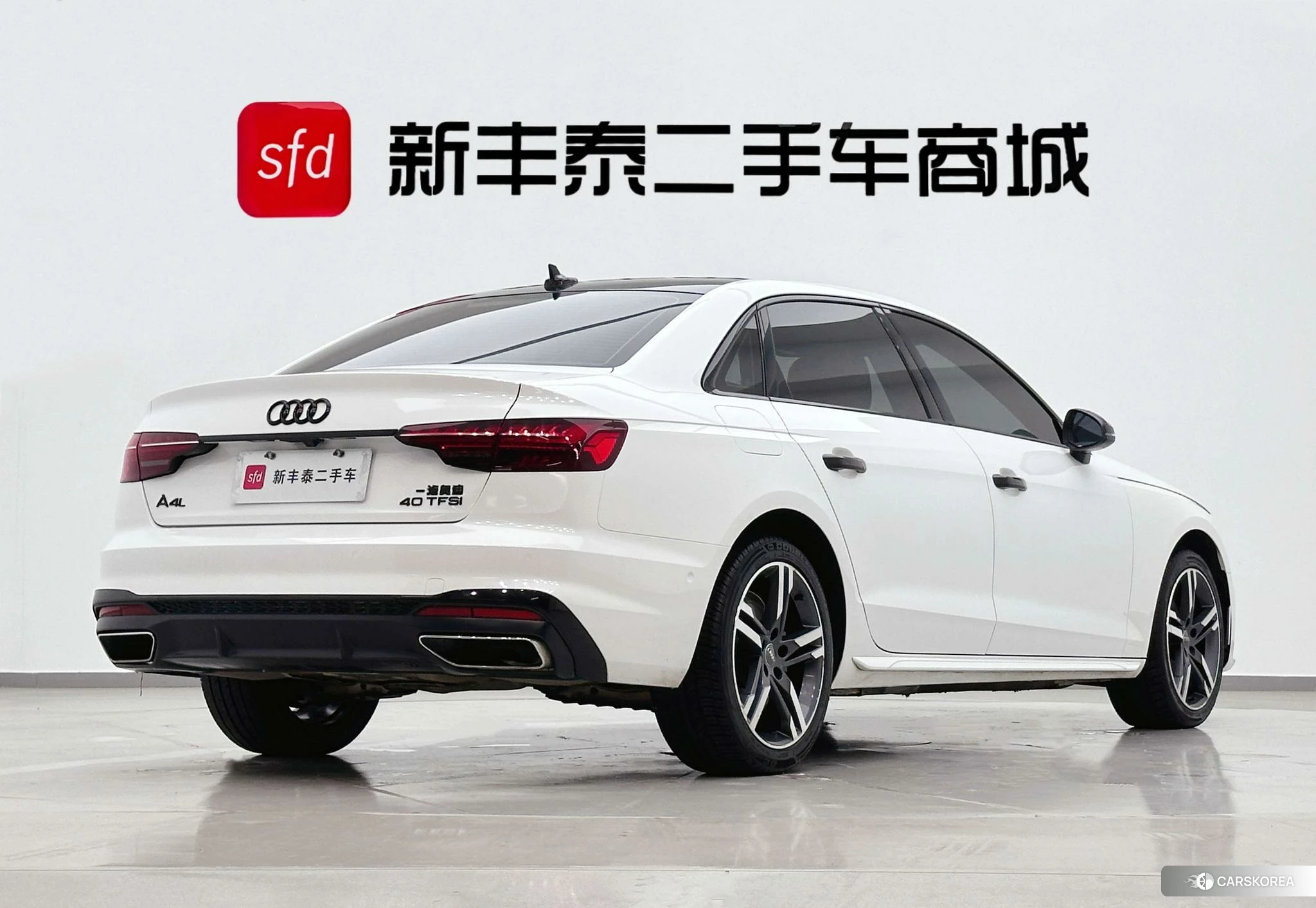 Audi A4L id 4467453 из Китая 24