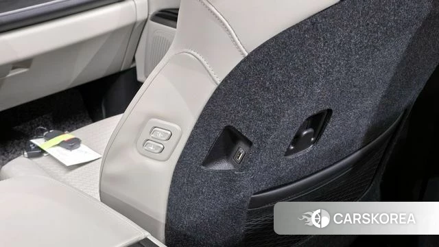 Kia Carnival 4th generation id 4303560 из Кореи 24