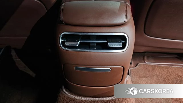Genesis G90 (RS4) id 4641088 из Кореи 24