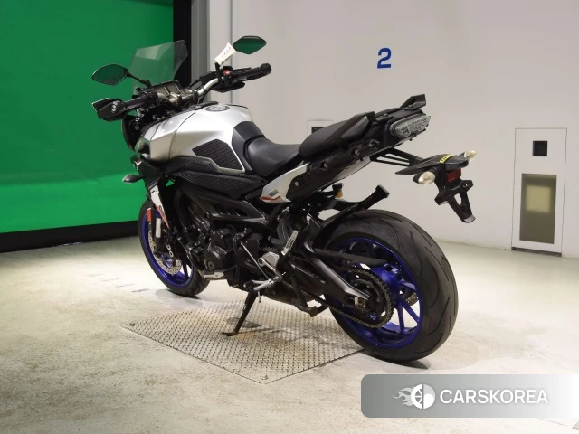 Yamaha MT-09 id 3945442 из Японии 24