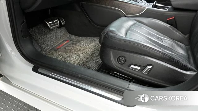 Audi New A6 id 4269232 из Кореи 24