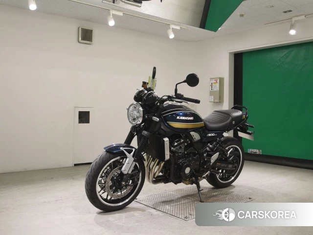 Kawasaki Z900RS id 3949258 из Японии 24