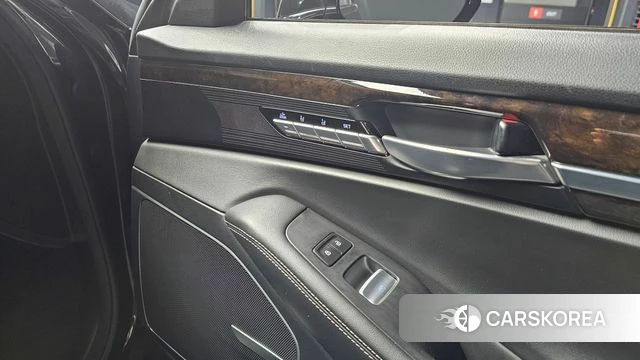 Genesis G90 id 4502377 из Кореи 23