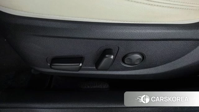 Hyundai The New Grandeur IG id 4774844 из Кореи 24