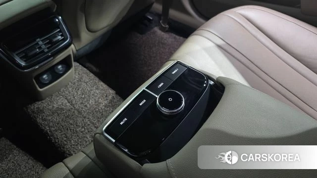 Kia K8 Hybrid id 4936045 из Кореи 24