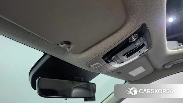 Kia Di Ol Nu Niro id 4534296 из Кореи 24