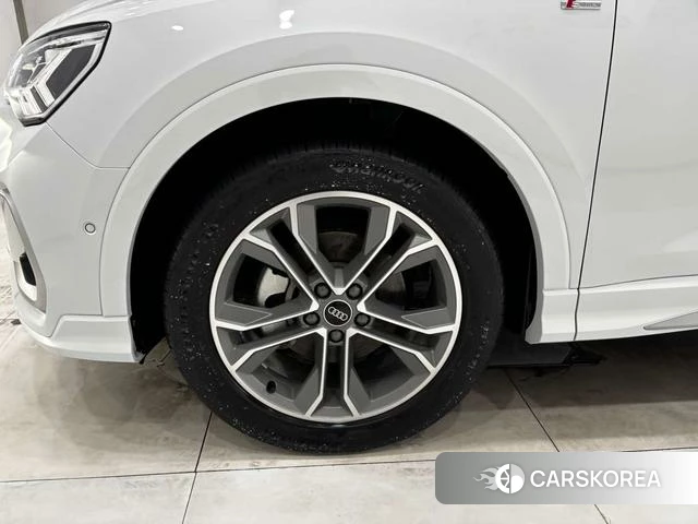 Audi Q3 id 4261421 из Китая 24