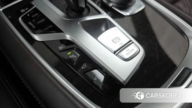 BMW 7 Series (G11) id 4693704 из Кореи 24