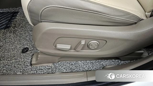 Kia Carnival 4th generation id 4309721 из Кореи 24