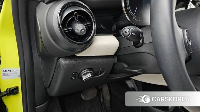 Mini Cooper S id 4665788 из Кореи 24
