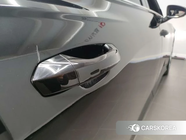 Audi A6L id 4274177 из Китая 24