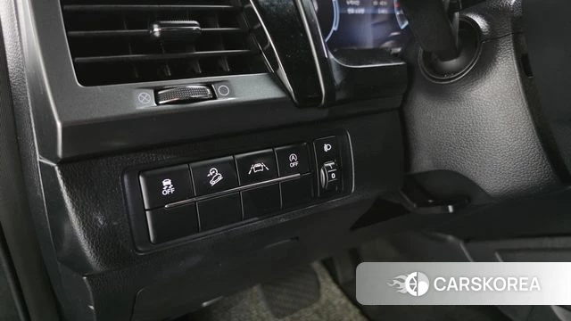 Ssangyong The New Rexton Sports Cannes id 4745499 из Кореи 24