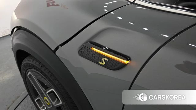 Mini Cooper Electric id 4202213 из Кореи 24