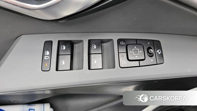 Kia Di Ol Nu Niro id 4222946 из Кореи 24