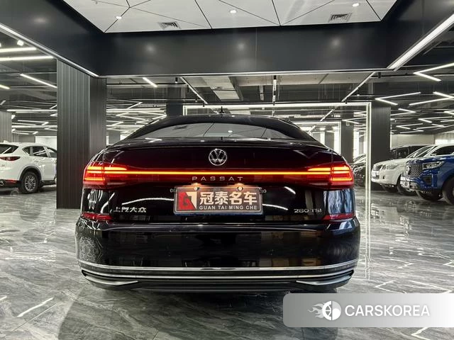Volkswagen Passat id 4258664 из Китая 24