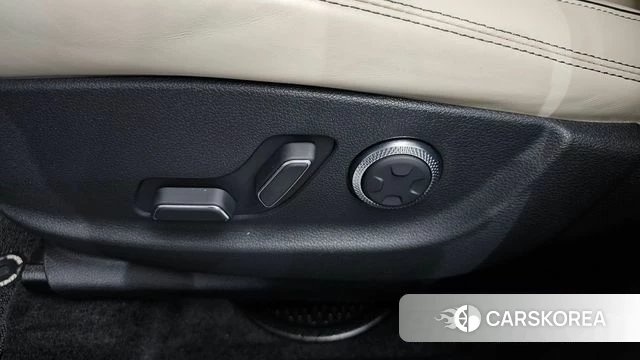 Genesis GV70 id 4572873 из Кореи 24