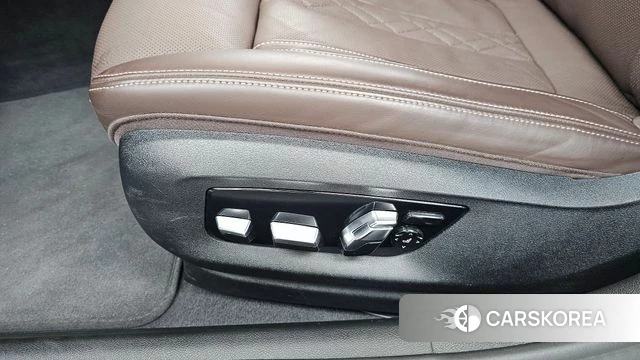 BMW 5 Series (G30) id 4560873 из Кореи 24