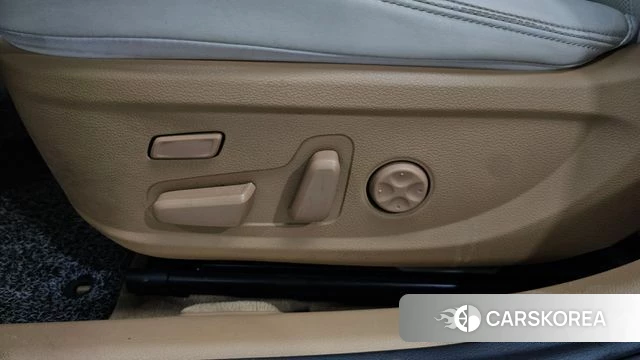 Hyundai The New Grandeur IG id 4586665 из Кореи 24